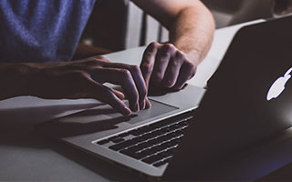 开云体育官方网站-巨星陨落夜！内马尔遭拜仁掘金式碾压，欧冠王座争夺战陷窒息时刻