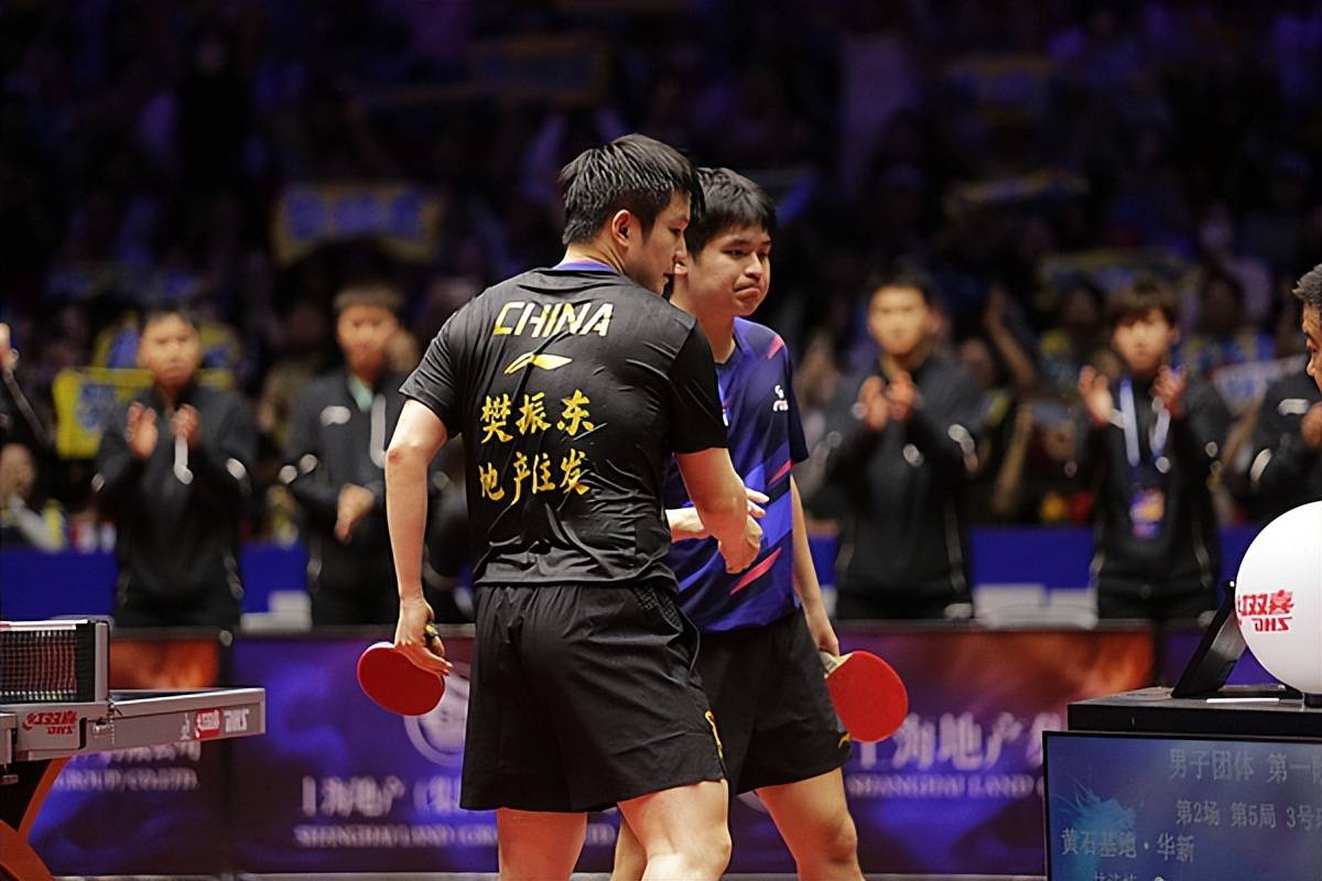 英格兰队逆转日本队，樊振东扛起全队
