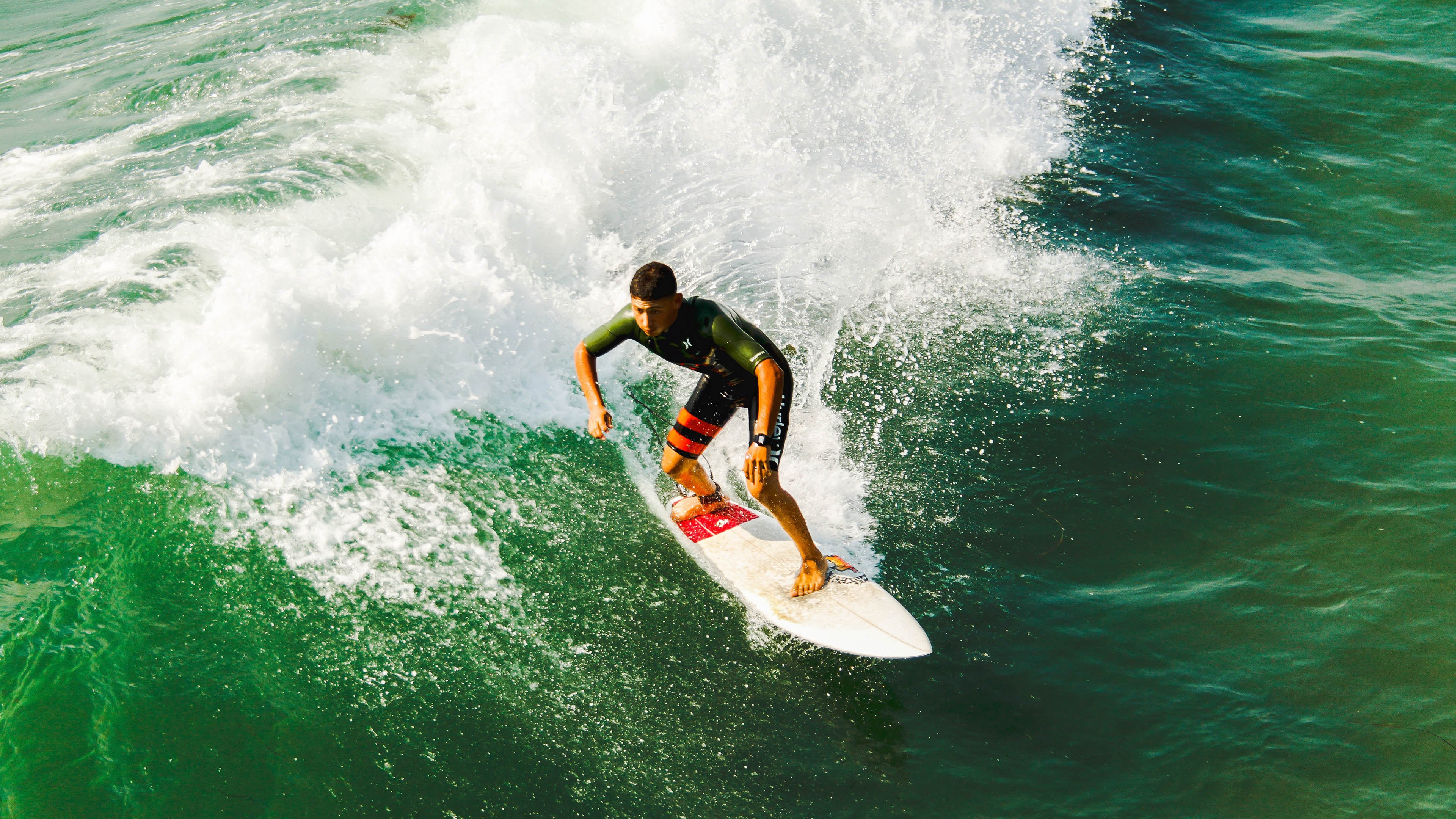 开云体育在线-哈登独舞闪耀赛场，辽宁铁血团队诠释东方压制学