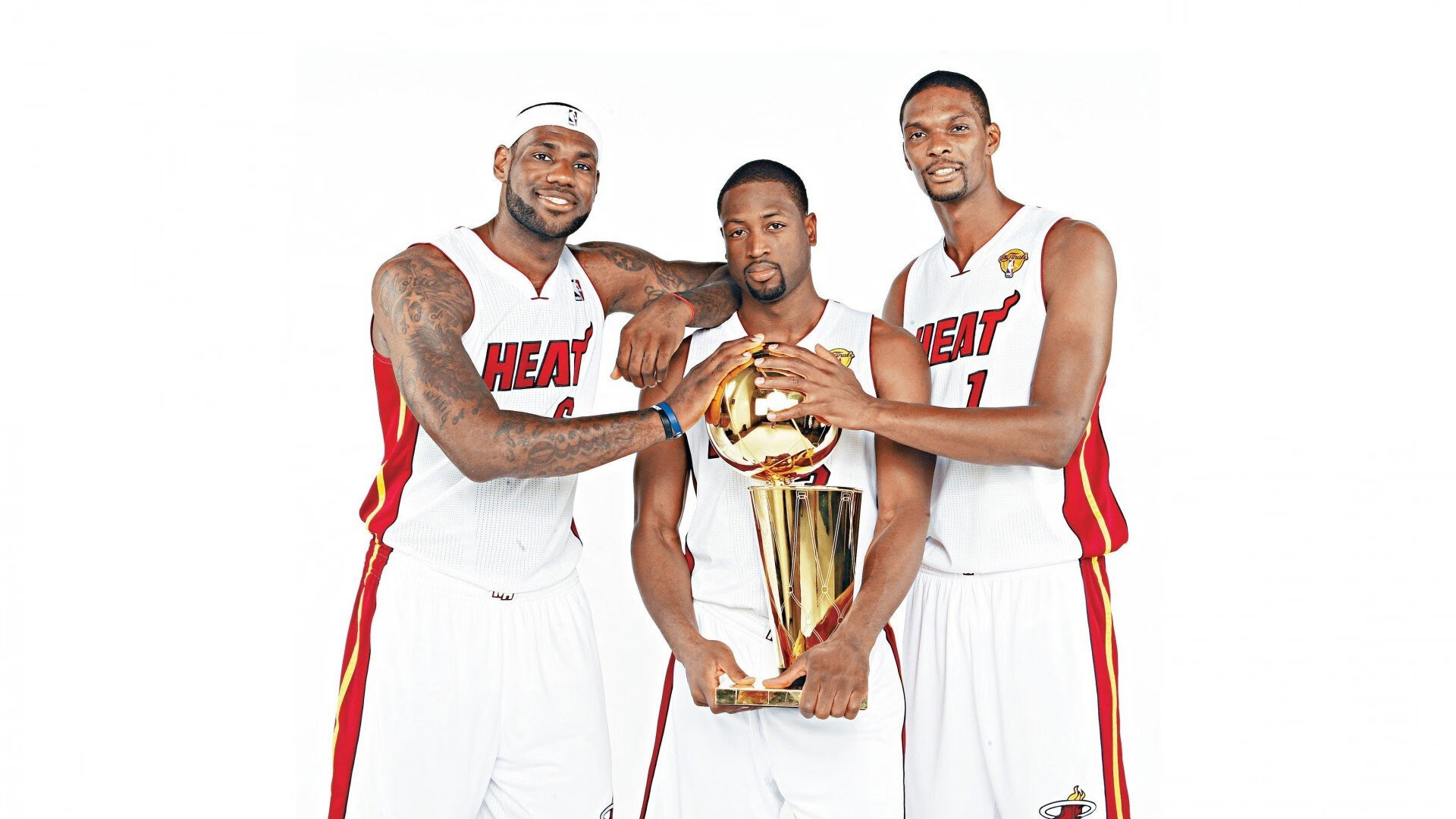 开云体育入口-雷霆万钧！2026世界杯焦点战，南美重炮轰垮欧洲防线